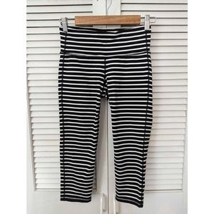 Athleta Striped Cropped Leggings Women's Size Small